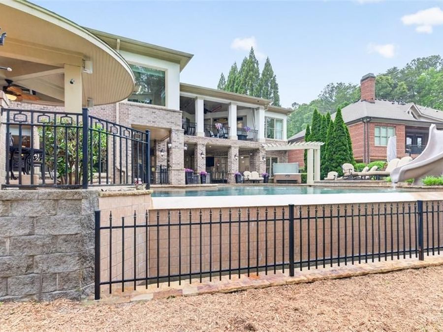Property Image 101