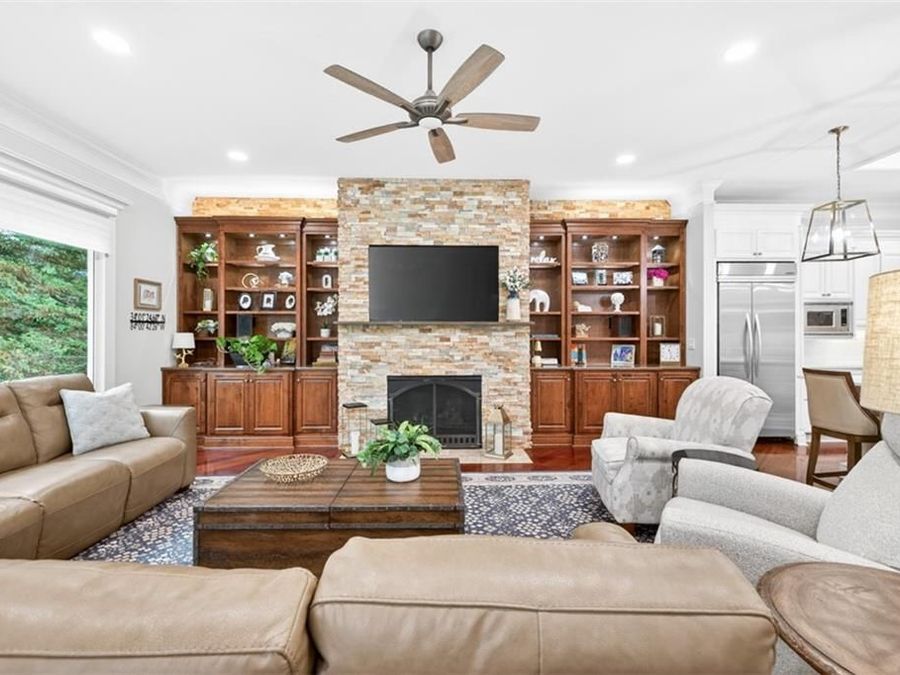 Property Image 32