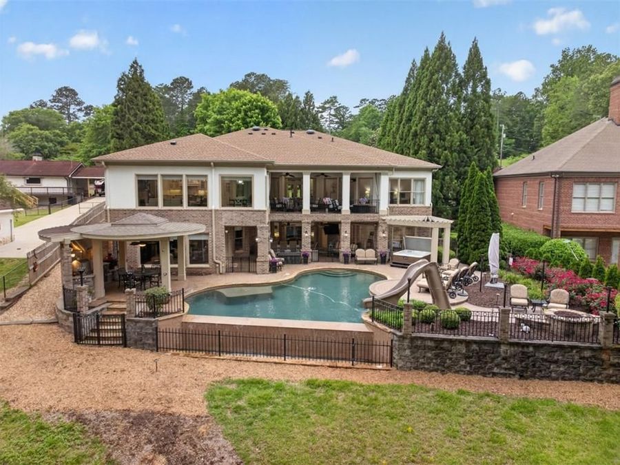 Property Image 96