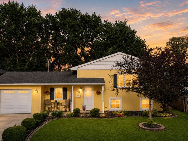 729 N Wheeler Street , Griffith, IN 46319
