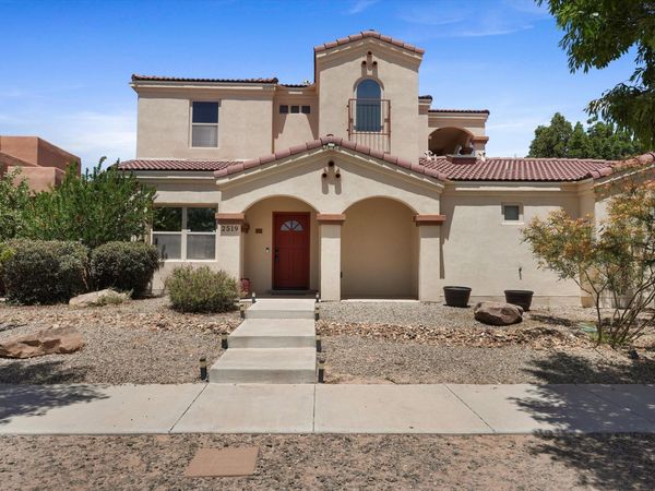 2519 Stieglitz Avenue SE, Albuquerque, NM 87106