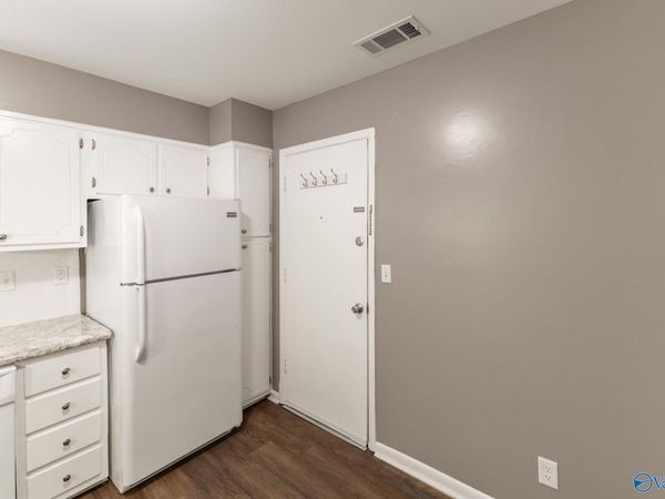 8207 Bailey Cove Road SE, Unit C, Huntsville, AL 35802