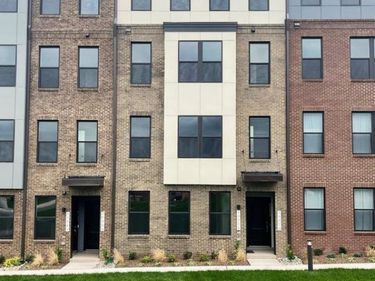 20271 NEWFOUNDLAND SQUARE , Unit 1-102, ASHBURN, VA 20147