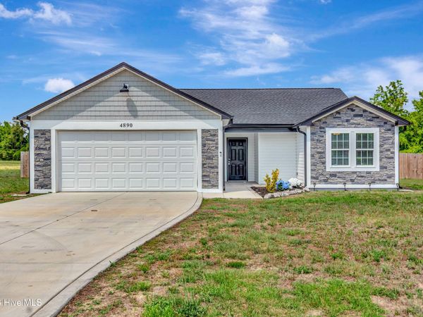 4890 W Nc 72 Highway W, Lumberton, NC 28360