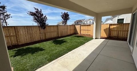 3080 Wisteria Dr, Lodi, CA 95242 Photo