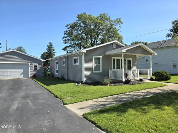 130 North Street, Wayne, OH 43466