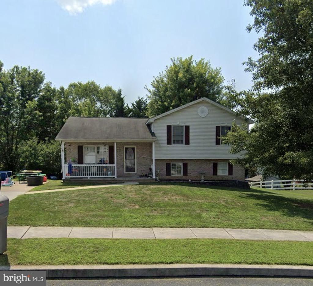 8 BRANDYWINE COURT , LITTLESTOWN, PA 17340