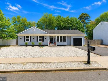 1321 BAY AVENUE, TOMS RIVER, NJ 08753