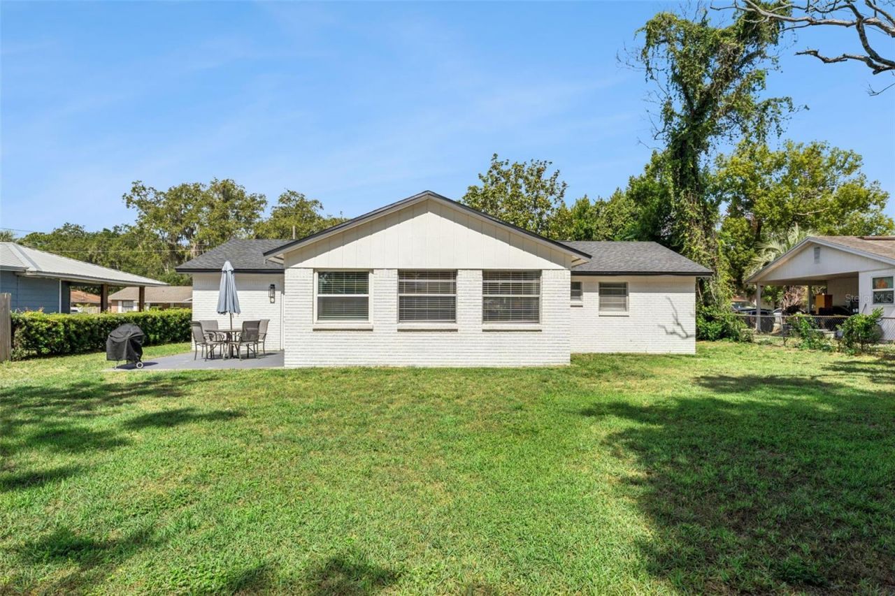 670 Vincent Drive, Mount Dora, FL 32757 Photo