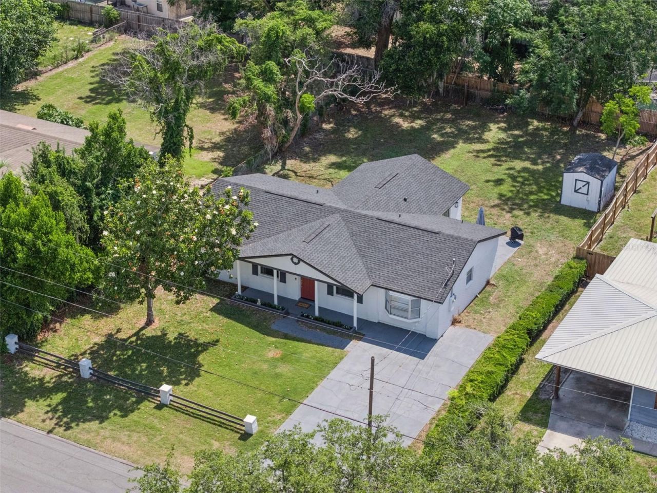 670 Vincent Drive, Mount Dora, FL 32757 Photo