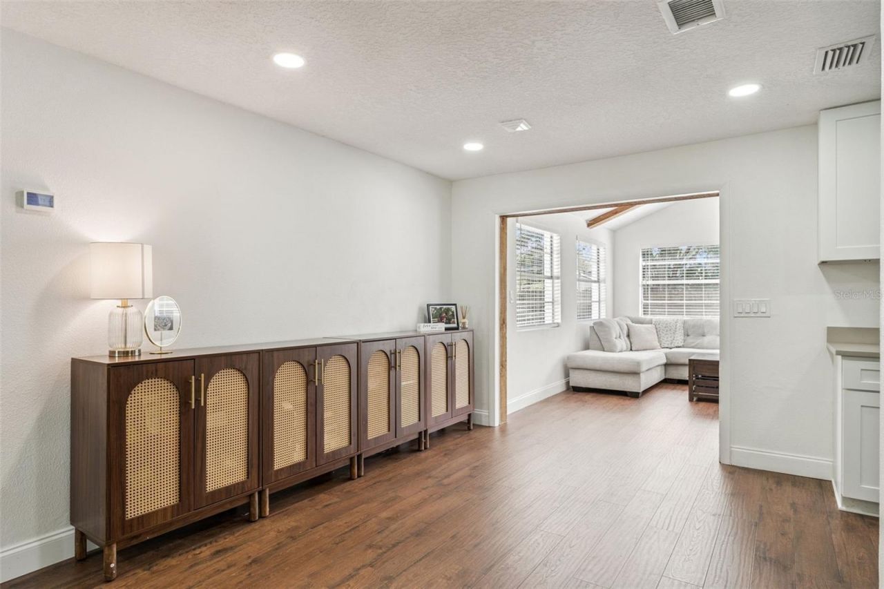 670 Vincent Drive, Mount Dora, FL 32757 Photo