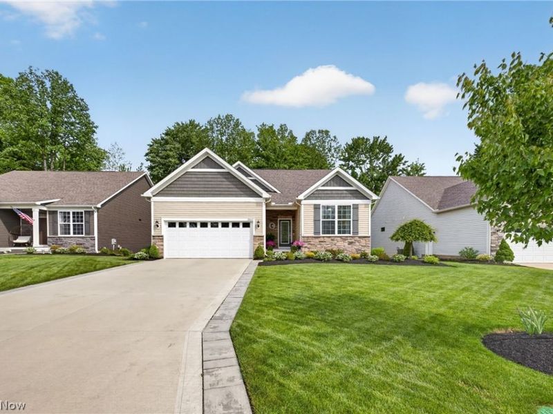 7802 Hunting Lake Drive, Painesville, OH 44077 Photo 1