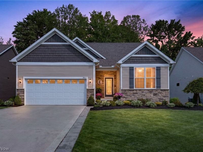 7802 Hunting Lake Drive, Painesville, OH 44077 Photo 2