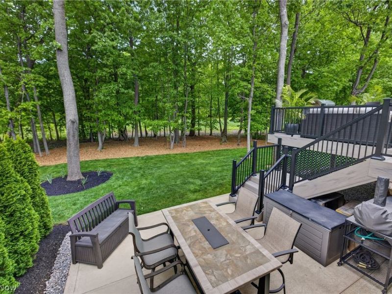 7802 Hunting Lake Drive, Painesville, OH 44077 Photo 8