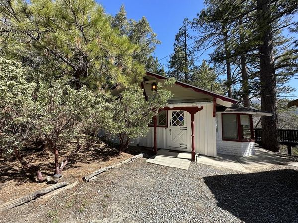 53226 Overlook Drive , Idyllwild, CA 92549