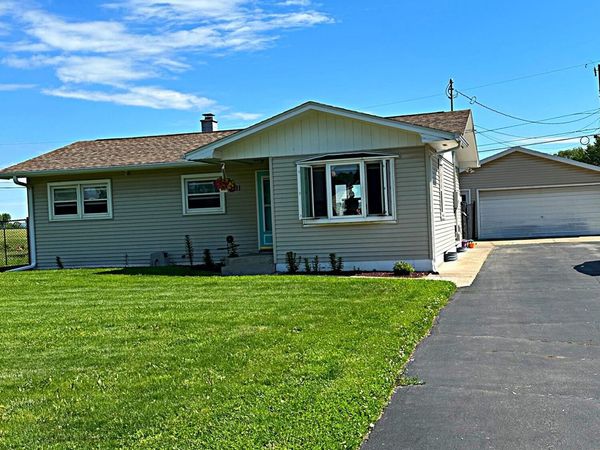 411 Central Rd -, Campbell, WI 54603