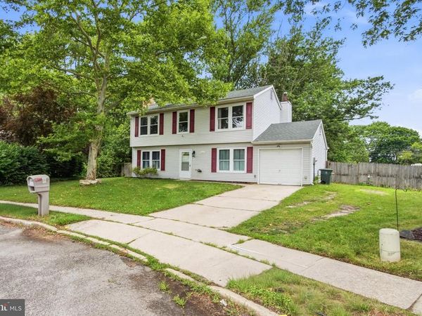 528 DENISE COURT, WILLIAMSTOWN, NJ 08094