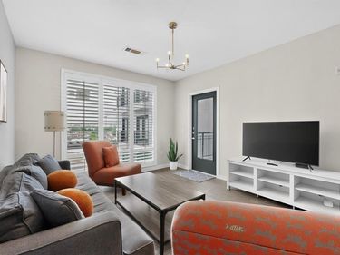 5609 Smu Boulevard, Unit 306, Dallas, TX 75206