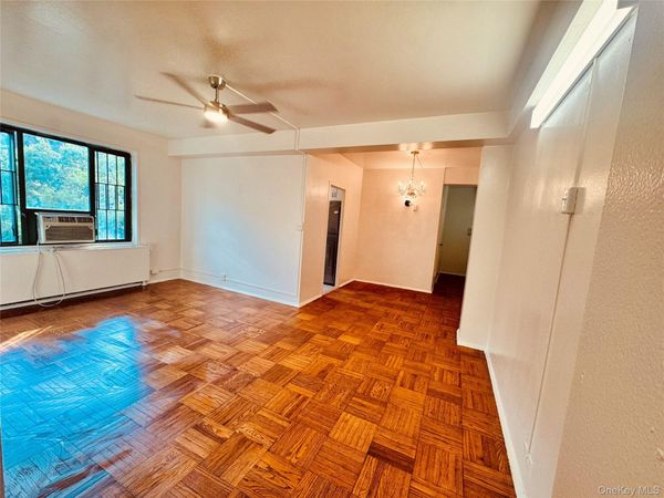 1560 UNIONPORT Road, Unit 3G, Bronx, NY 10462
