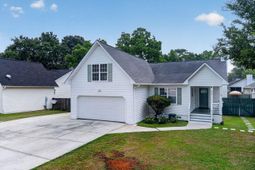 202 Cane Break Lane photo 4