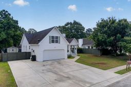 202 Cane Break Lane photo 4