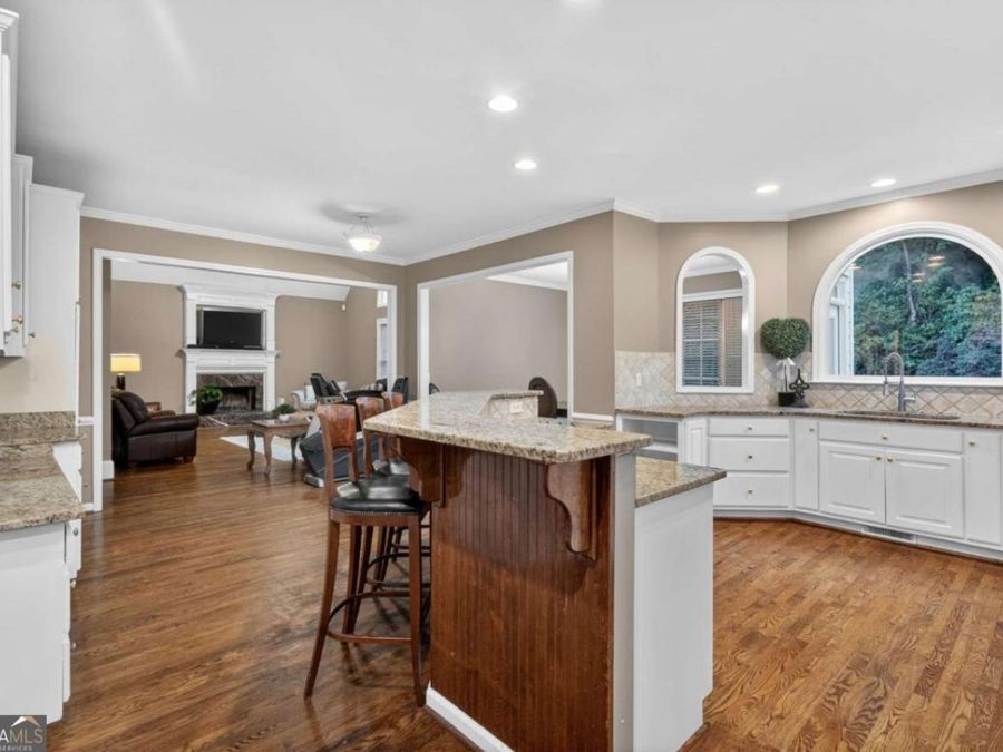 Property Image 16