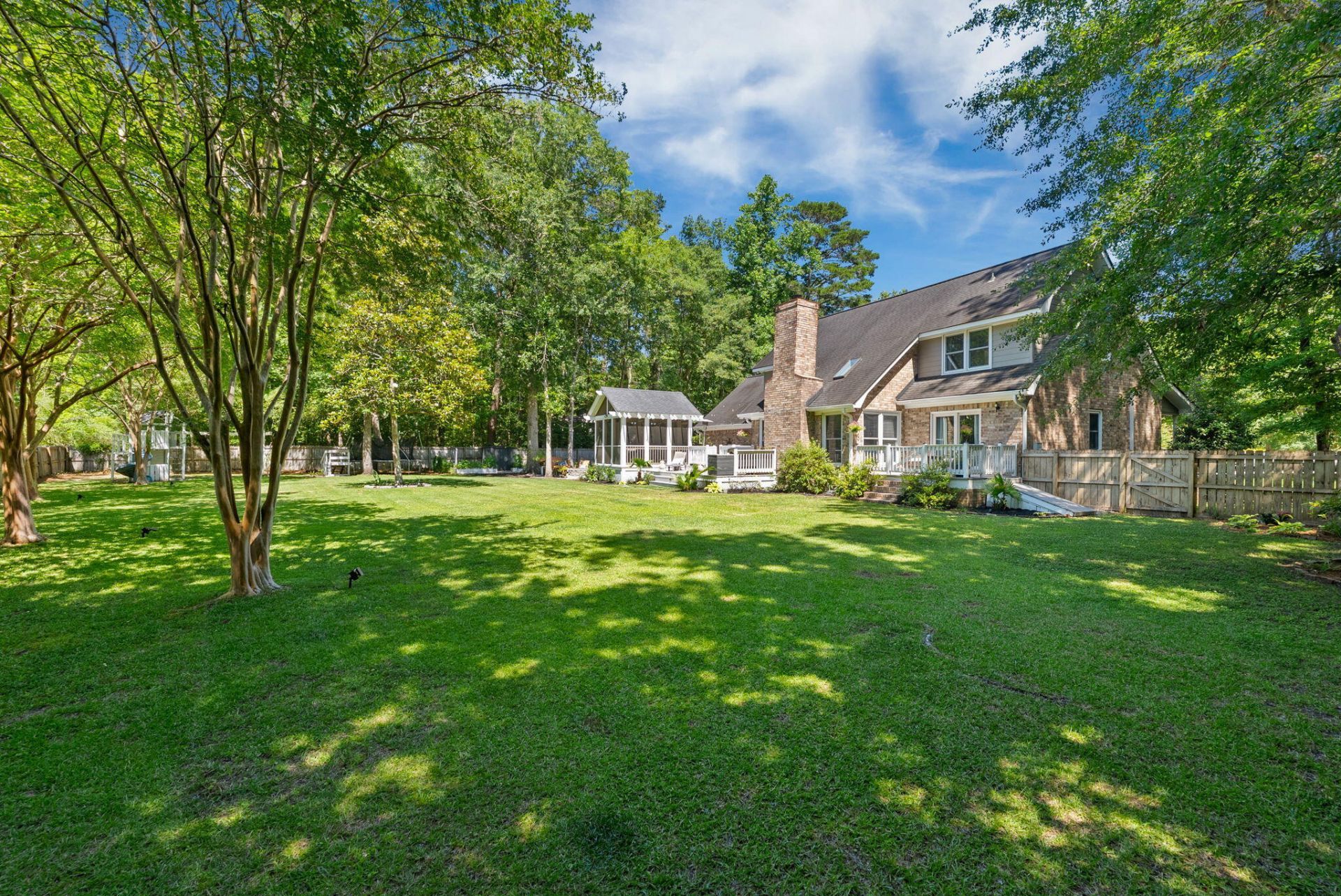 319 Middleton Boulevard Photo 53