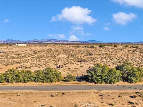 0 Tujunga Avenue, Newberry Springs, CA 92365