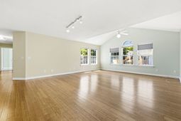 4385 Daphne Ln. photo 4