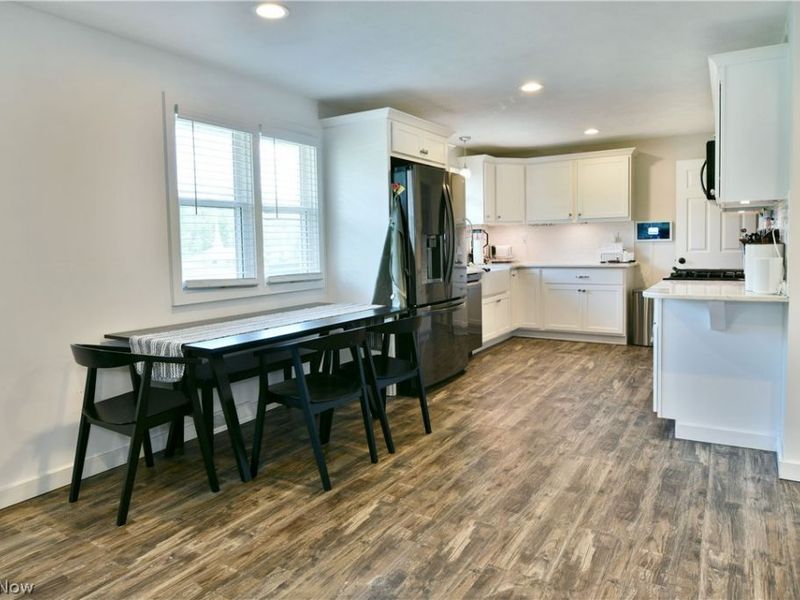 18 Orchard Drive, Poland, OH 44514 Photo 5
