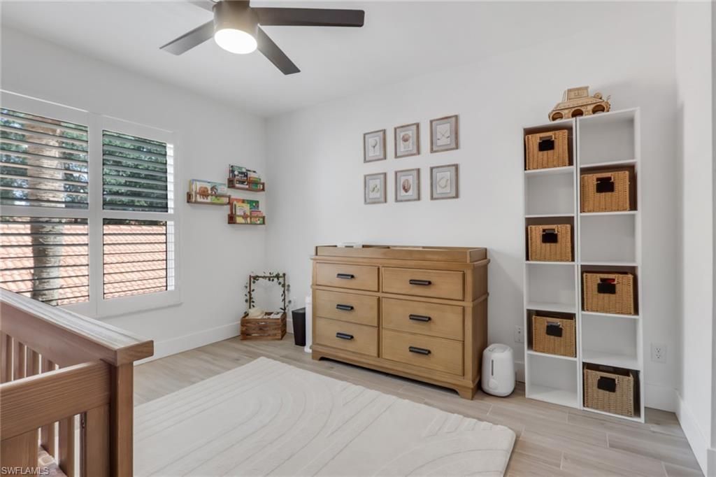 241 Robin Hood Cir, Unit 202, Naples, FL 34104 Photo