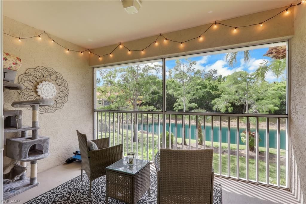 241 Robin Hood Cir, Unit 202, Naples, FL 34104 Photo