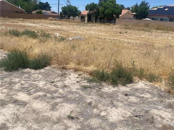 3715 Mount Charleston Drive , Pahrump, NV 89048