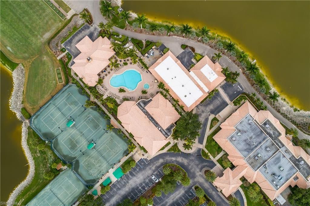 13021 Southampton Dr, Bonita Springs, FL 34135 Photo