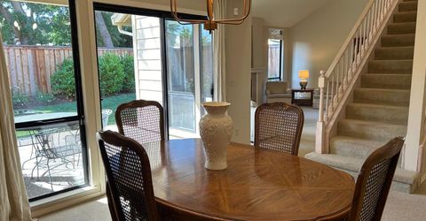 1067 Rio Cidade Way, Sacramento, CA 95831 Photo
