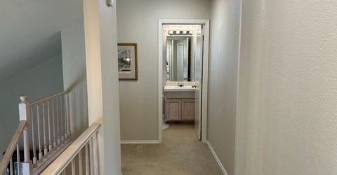 1067 Rio Cidade Way, Sacramento, CA 95831 Photo