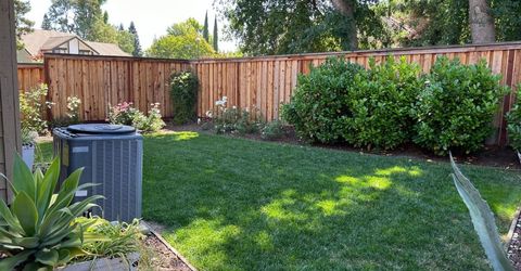 1067 Rio Cidade Way, Sacramento, CA 95831 Photo