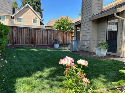 1067 Rio Cidade Way, Sacramento, CA 95831 Photo