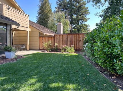 1067 Rio Cidade Way, Sacramento, CA 95831 Photo