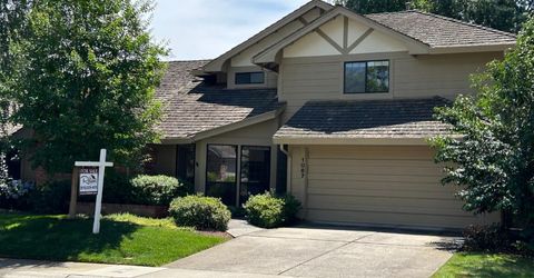 1067 Rio Cidade Way, Sacramento, CA 95831 Photo