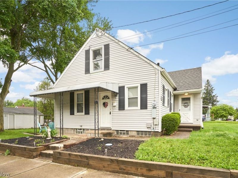 400 Ripley Avenue, Akron, OH 44312 Photo 2