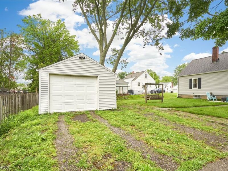 400 Ripley Avenue, Akron, OH 44312 Photo 20