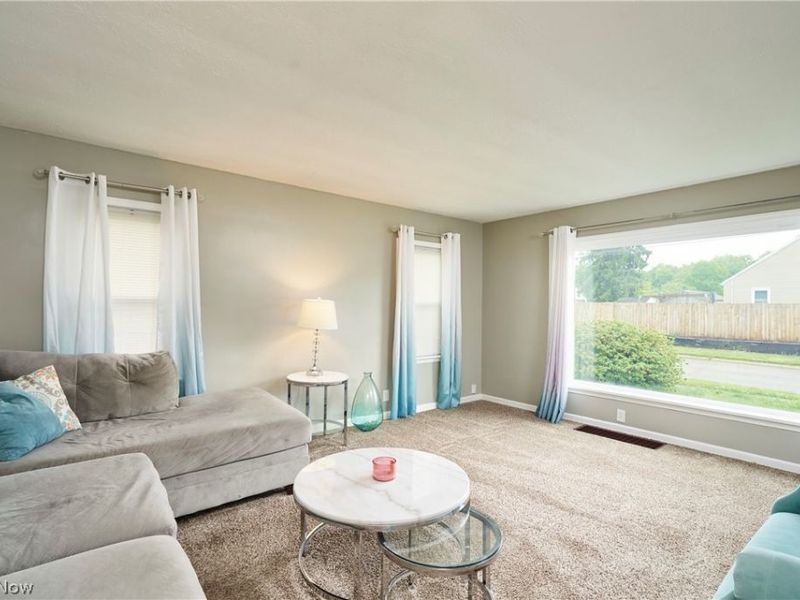 400 Ripley Avenue, Akron, OH 44312 Photo 7