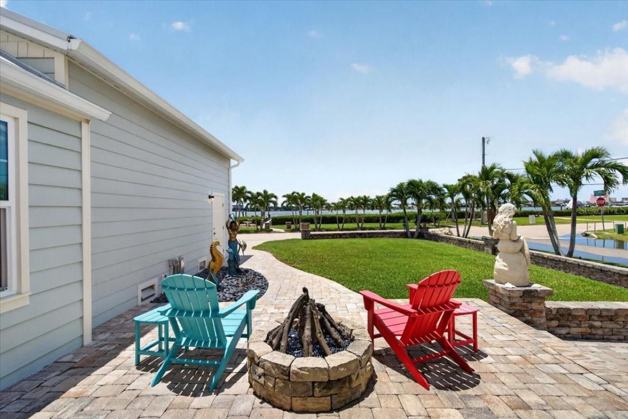 216 Sunrise Drive, Nokomis, FL 34275 Photo