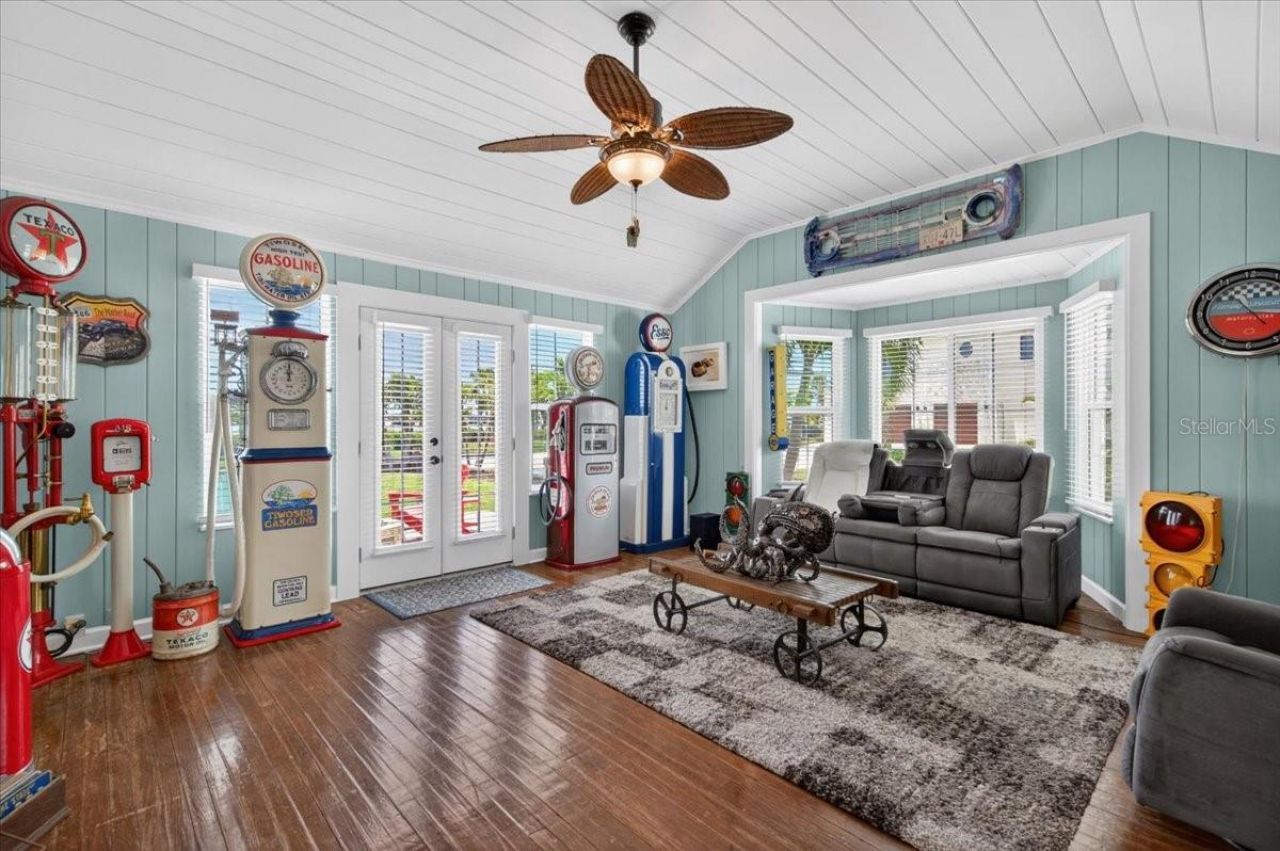 216 Sunrise Drive, Nokomis, FL 34275 Photo