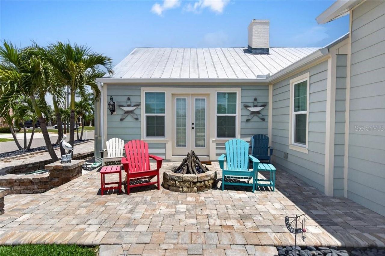 216 Sunrise Drive, Nokomis, FL 34275 Photo