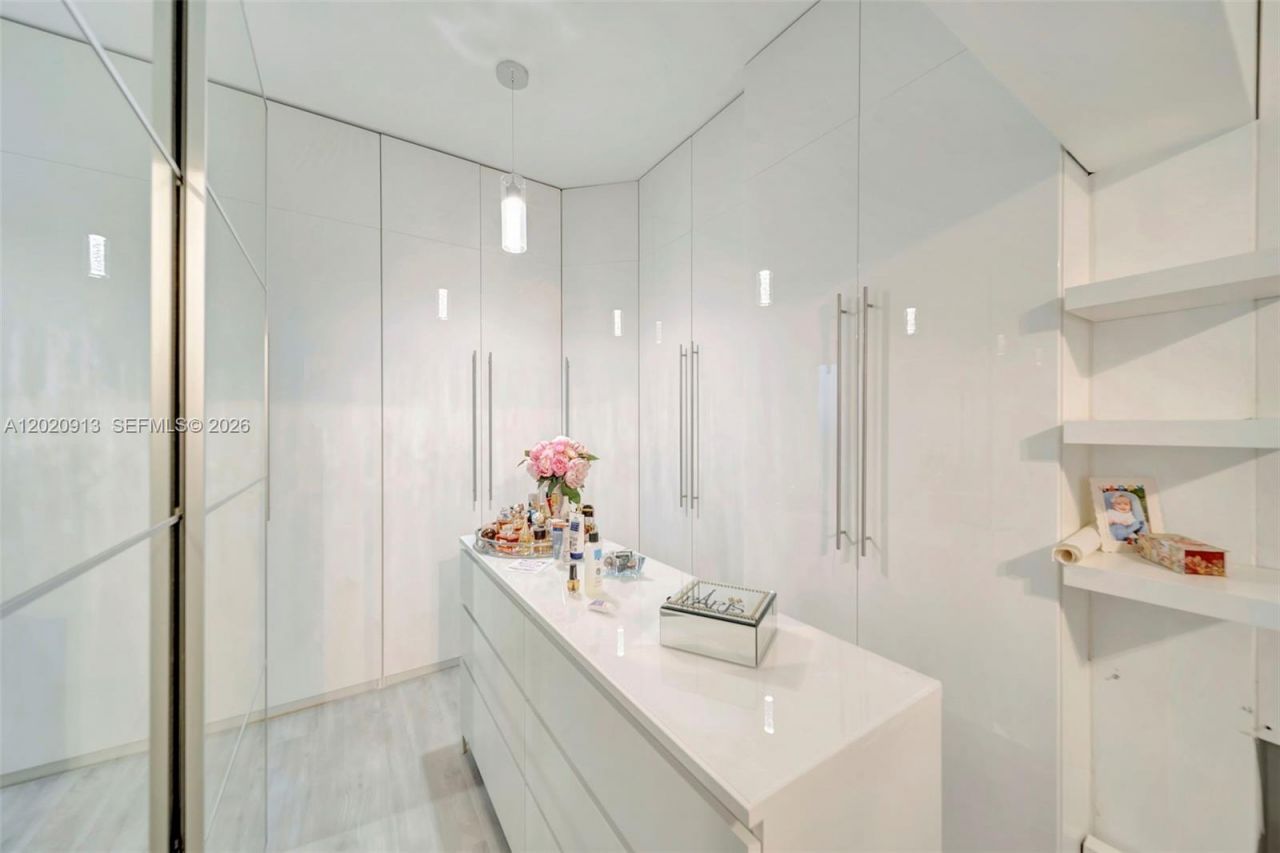Please Call For Address, North Miami, FL 33161 Photo