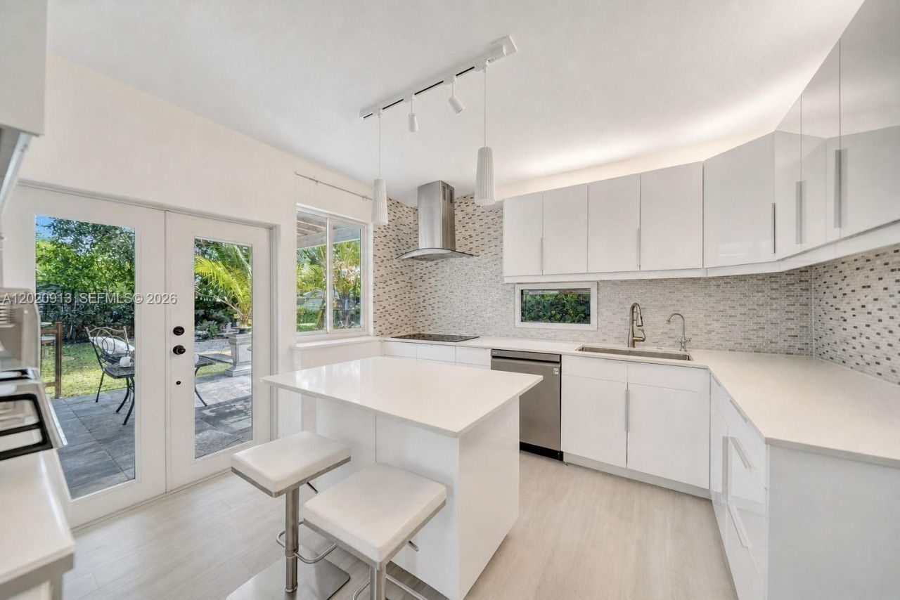 Please Call For Address, North Miami, FL 33161 Photo