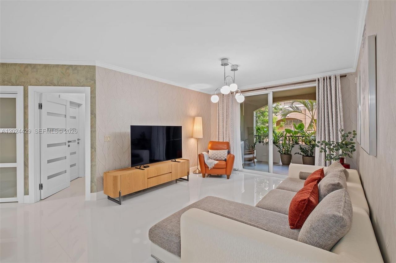 17145 N Bay Rd , Unit 4204, Sunny Isles Beach, FL 33160 Photo