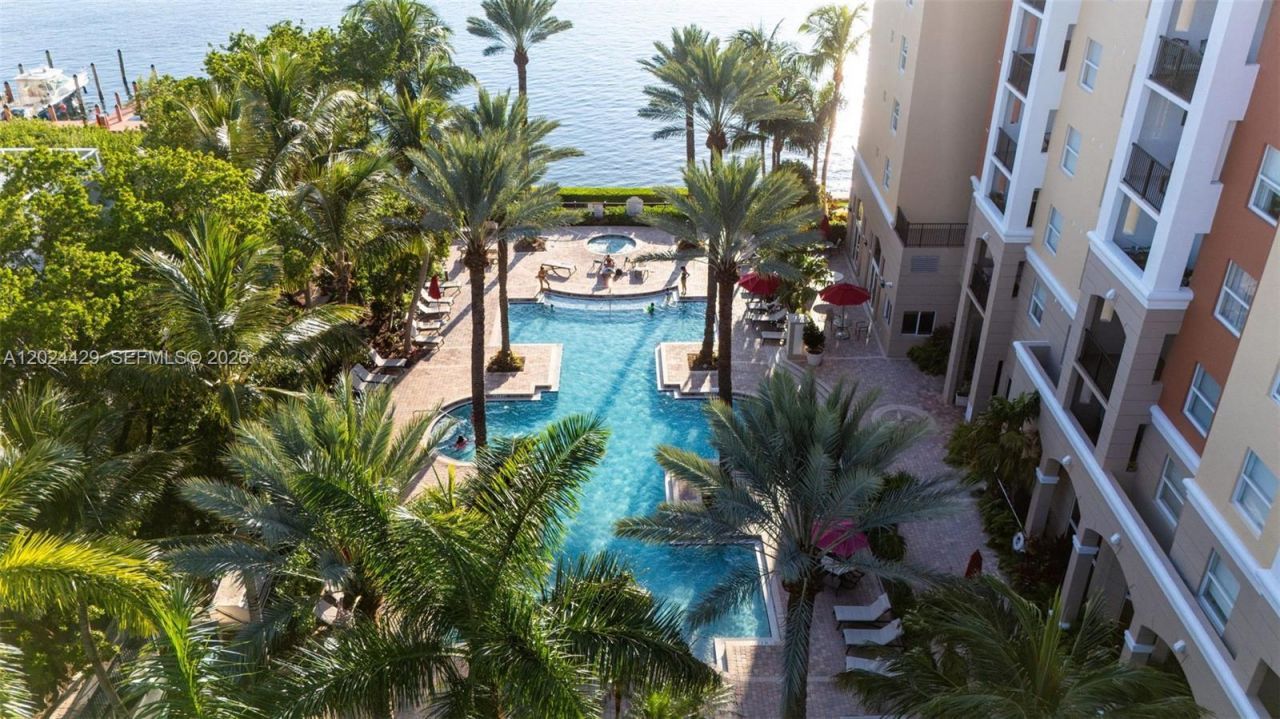 17145 N Bay Rd , Unit 4204, Sunny Isles Beach, FL 33160 Photo